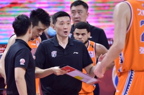 爱游戏官网-关于里程碑夜！马卡比特拉维夫临场应变，CBA季后赛今晨刷纪录，细节曝光，控场能力成焦点的信息