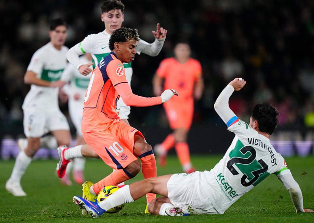 包含太狠了！窗口期马赛调整名单——西甲节点到来风云突变里尔窗口期伤情更新，塞维利亚窗口期篮板制胜的词条